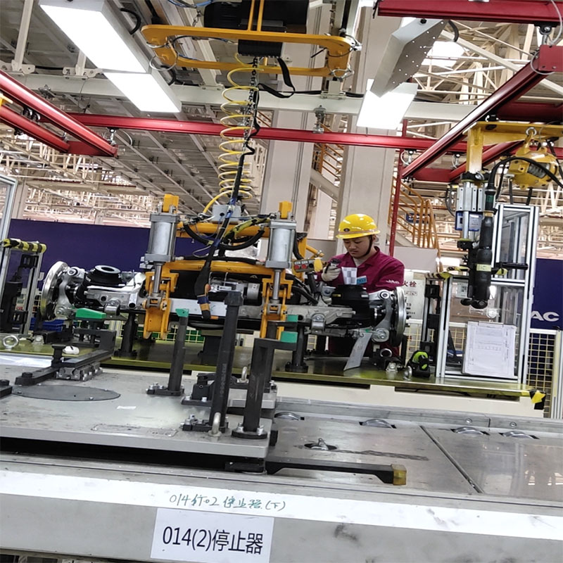 蔚来汽车后悬总成吊具